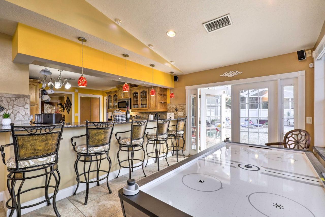 Cozy Home In Heart Of Tampa With Lanai And Pool! Kültér fotó