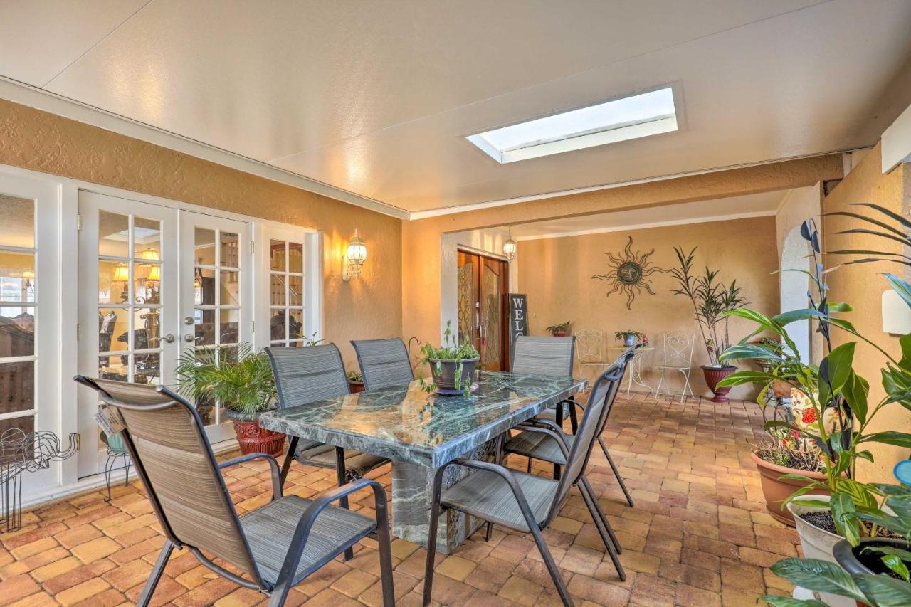 Cozy Home In Heart Of Tampa With Lanai And Pool! Kültér fotó